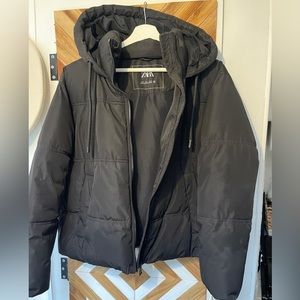 Zara Puffer Winter Coat / Black / Small